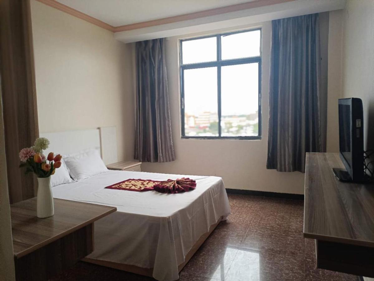 Eastern Plaza Hotel Джуба Экстерьер фото