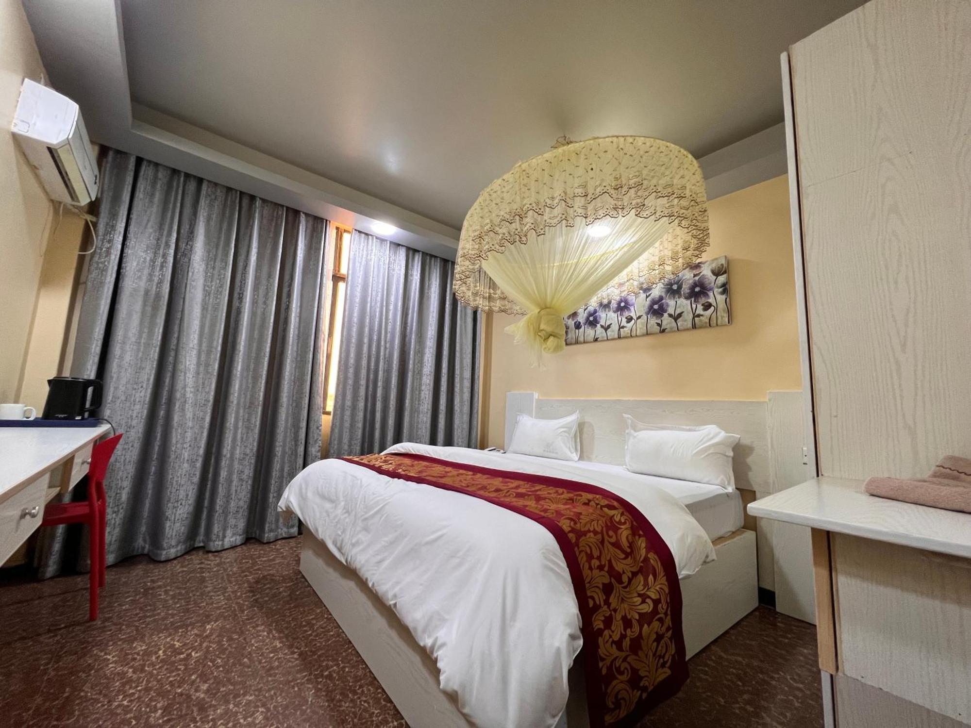 Eastern Plaza Hotel Джуба Экстерьер фото